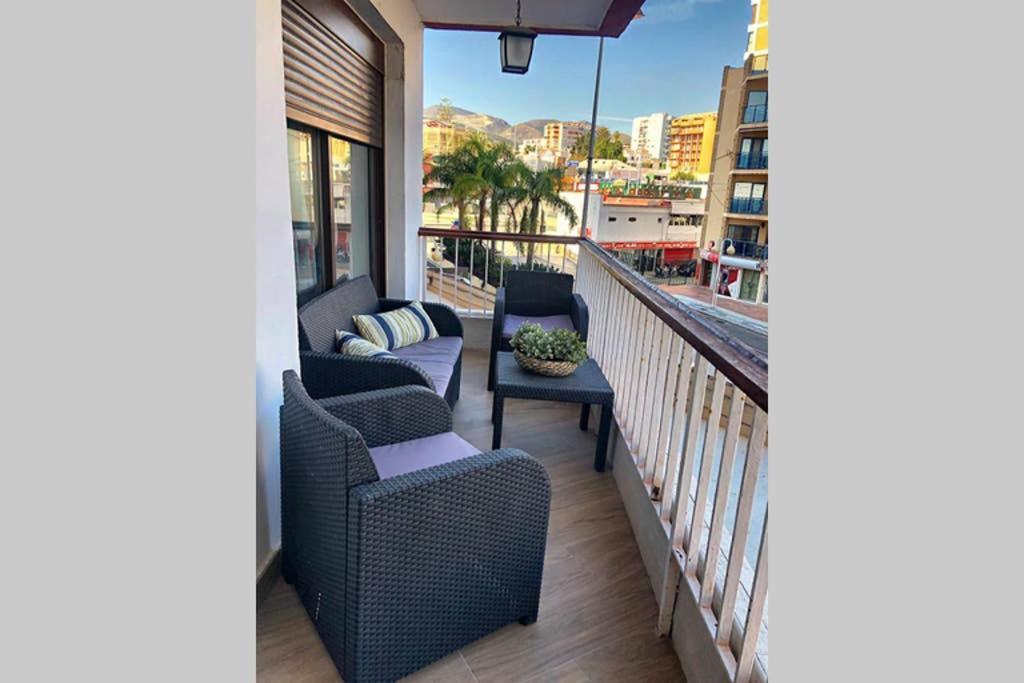 Coqueto Apartamento En Puerto Marina Con Piscina Benalmádena Eksteriør bilde