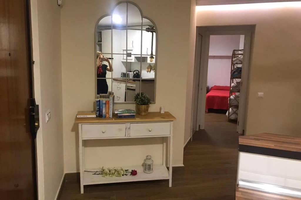 Coqueto Apartamento En Puerto Marina Con Piscina Benalmádena Eksteriør bilde